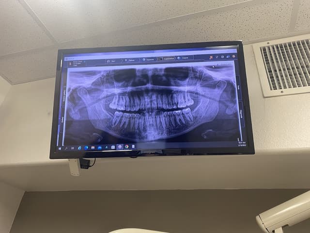 Smile Square photo