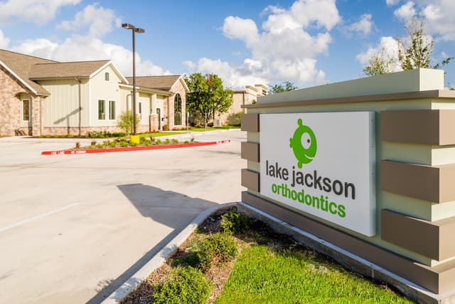 Lake Jackson Orthodontics photo