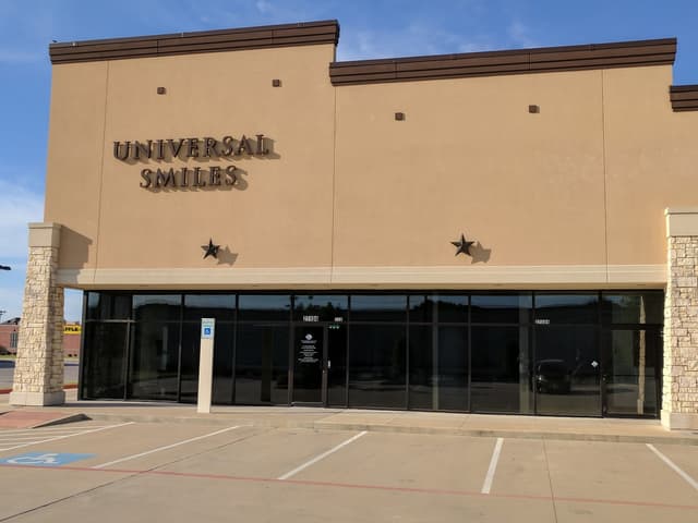 Universal Smiles photo