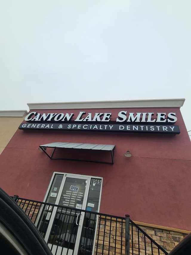 Canyon Lake Smiles photo