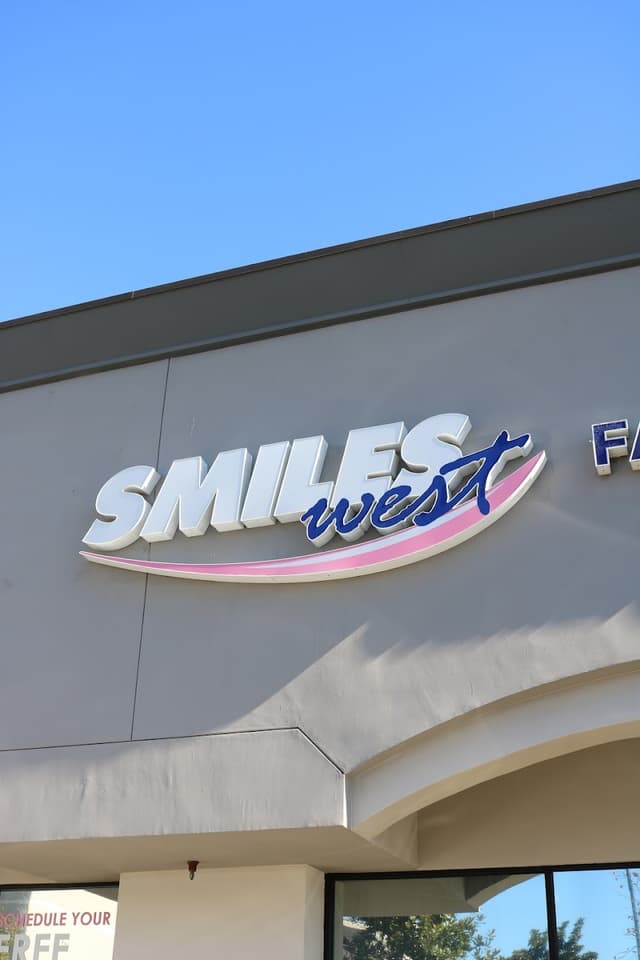 Smiles West - Montebello photo