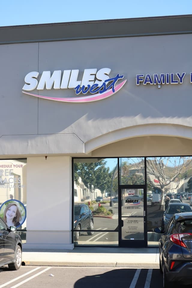 Smiles West - Montebello photo