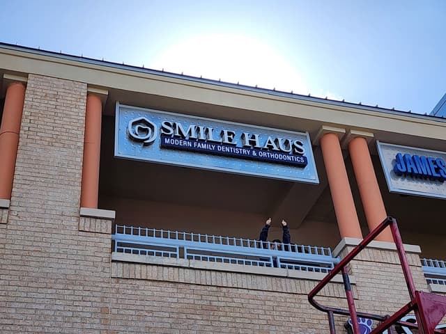 Smile Haus Arboretum photo