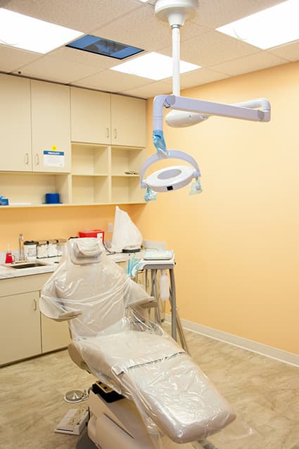 818.dentist photo