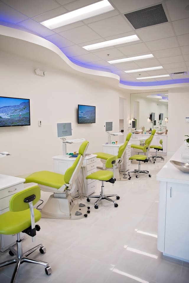Gardens Orthodontics photo