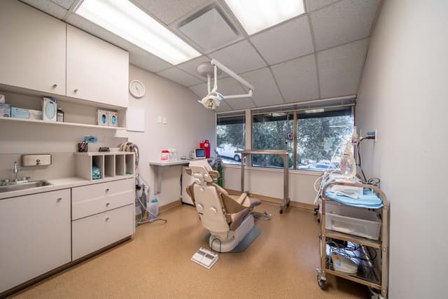 Pinole Oral Surgery & Implantology photo