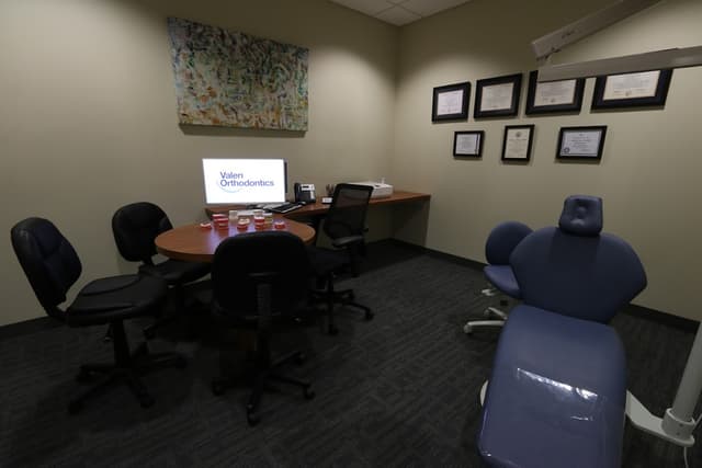 Valeri Orthodontics - Kenosha & Pleasant Prairie photo