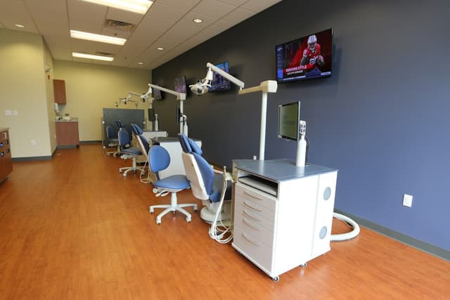 Valeri Orthodontics - Kenosha & Pleasant Prairie photo