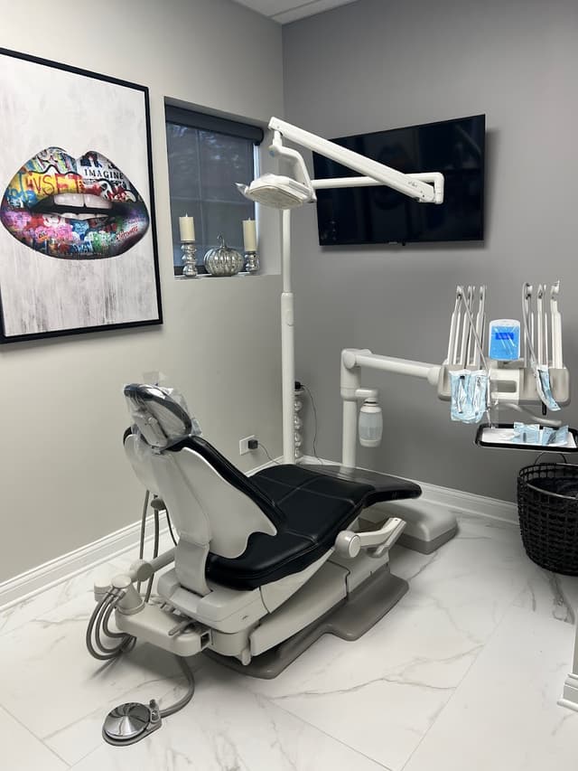Smiles of Buffalo Grove photo