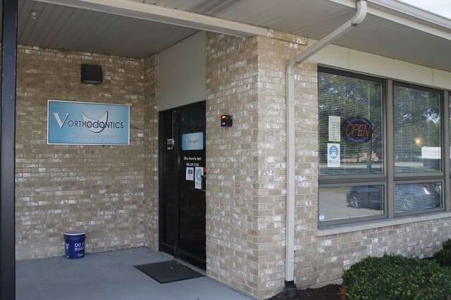 V Orthodontics photo