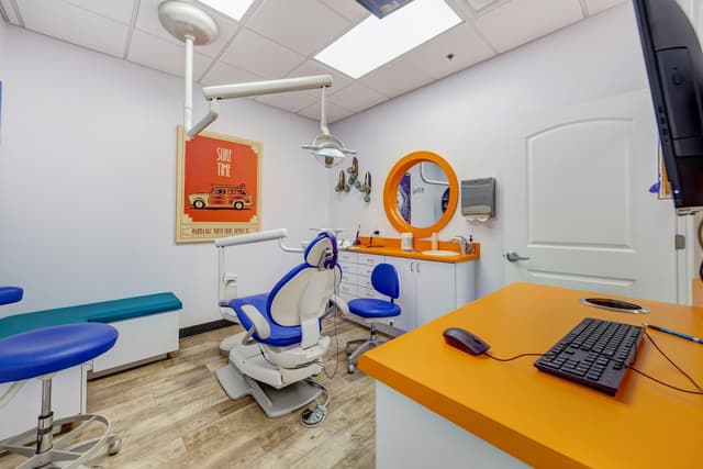 Smart pediatric dentistry Spanish Fork photo