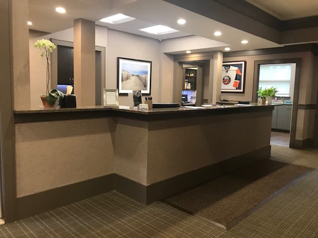 Leading Edge Oral Surgery Massapequa photo