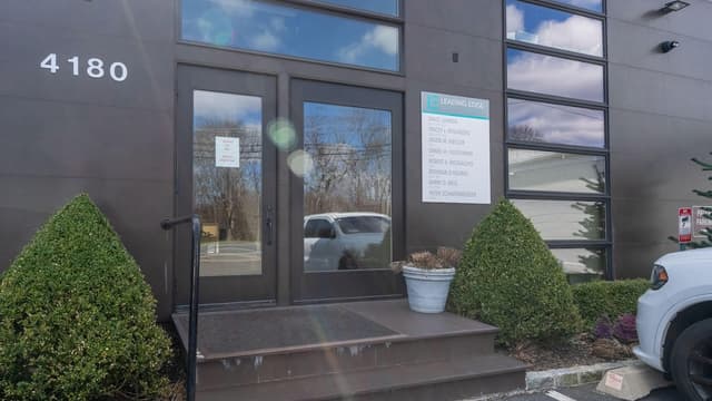 Leading Edge Oral Surgery Massapequa photo