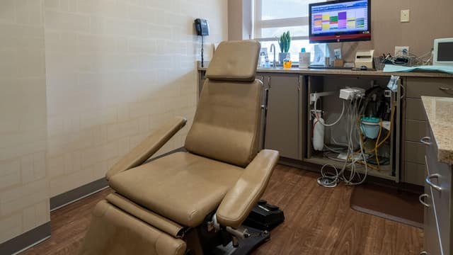 Leading Edge Oral Surgery Massapequa photo