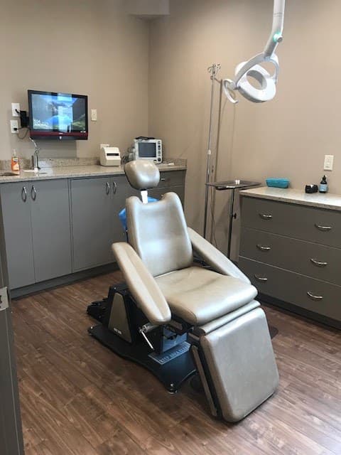 Leading Edge Oral Surgery Massapequa photo