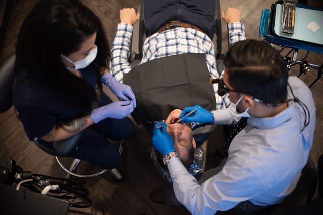 BRUSH modern dentistry photo