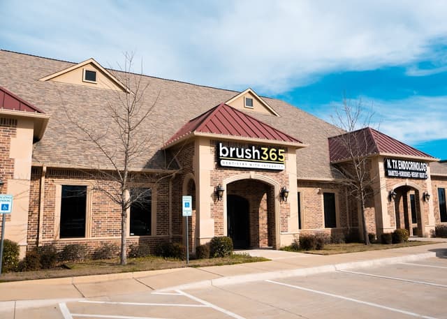 brush365 | Frisco photo