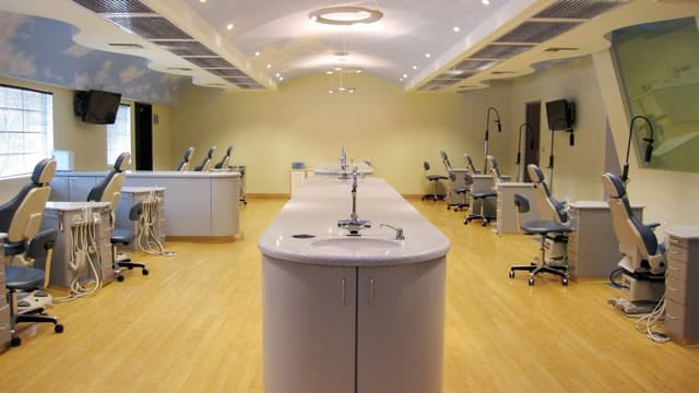 MacGinnis Orthodontics photo