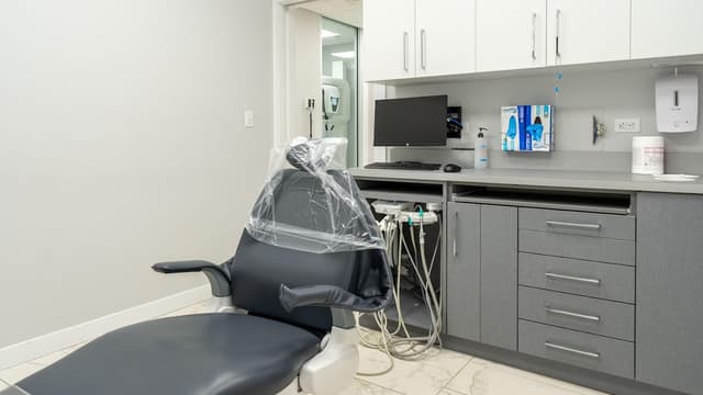 Leading Edge Oral Surgery Woodbury photo