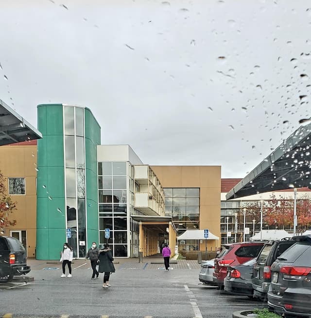 Valley Health Center Tully photo