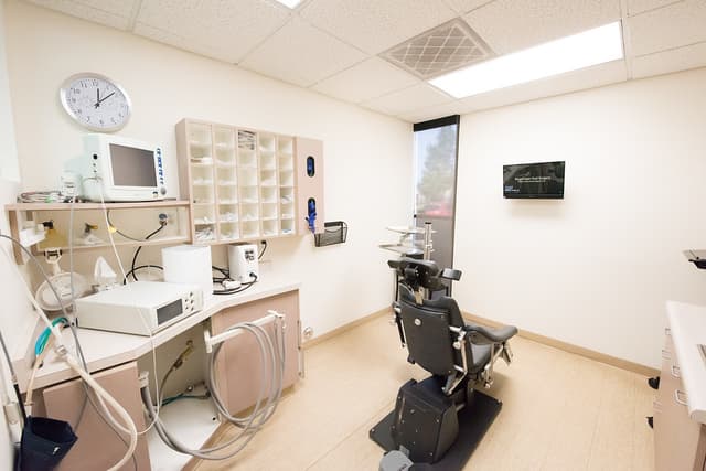 West Coast Oral Surgery photo