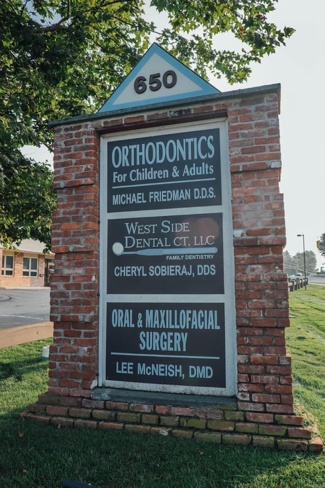 Friedman Aronson Orthodontics - Waterbury photo