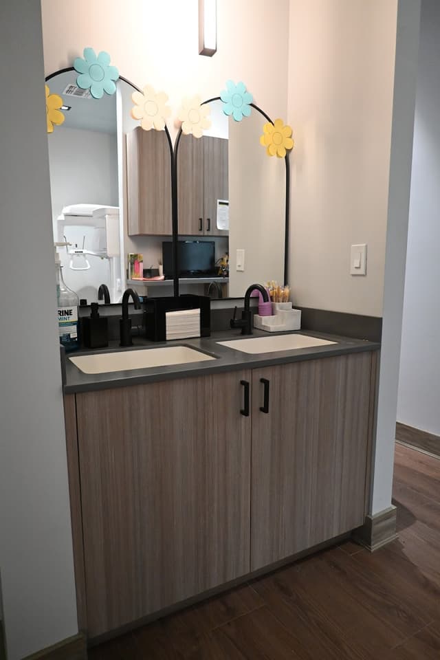 Straight Set Orthodontics - Staten Island photo