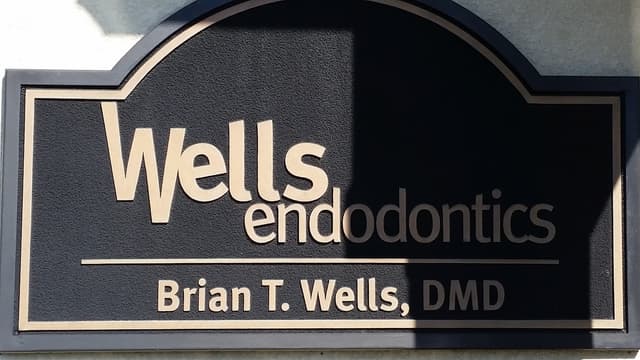 Wells Endodontics Tampa's Five Star Root Canal Specialists photo