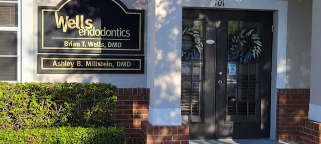 Wells Endodontics Tampa's Five Star Root Canal Specialists photo