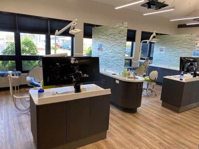 Paventy & Brown Orthodontics - Newport photo
