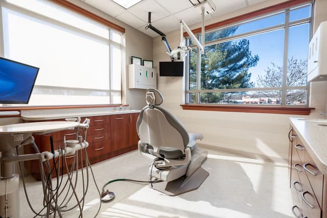 PerioImplant Associates - New Albany, IN photo