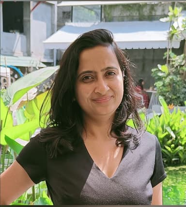 Dr. Alina Panjwani photo